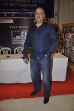 Ashvin Gidwani at the launch of Mahesh Dattan_s black comedy Big Fat City in Crossword, Mumbai on 14th June 2013 (30).JPG