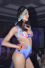 Model walks for Sports Illustrated bikini issue launch in Sea Princess, Mumbai on 14th June 2013 (25).JPG