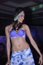 Model walks for Sports Illustrated bikini issue launch in Sea Princess, Mumbai on 14th June 2013 (8).JPG