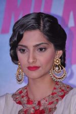 Sonam Kapoor at the Audio release of Bhaag Milkha Bhaag in PVR, Mumbai on 19th June 2013 (34).JPG