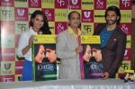 Ranveer Singh and Sonakshi Sinha launch Lootera-Mills & Boons collector_s series in Landmark, Mumbai on 25th June 2013 (28).JPG