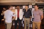 John Abraham and Boxing champion David Haye at the press conference announcing fitness Franchise in Escobar, Bandra, Mumbai on 26th June 2013 (20).JPG