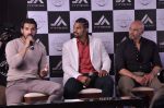 John Abraham and Boxing champion David Haye at the press conference announcing fitness Franchise in Escobar, Bandra, Mumbai on 26th June 2013 (51).JPG