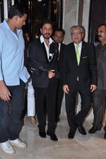 Shahrukh Khan at ABP Sanman event in Mumbai on 28th June 2013 (4).JPG