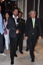 Shahrukh Khan at ABP Sanman event in Mumbai on 28th June 2013 (6).JPG