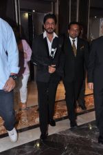 Shahrukh Khan at ABP Sanman event in Mumbai on 28th June 2013 (8).JPG