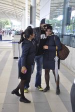 Ranveer Singh snapped at the Mumbai Airport on 29th June 2013 (24).JPG