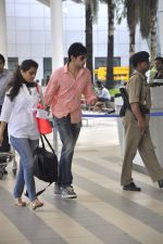 Siddharth Malhotra snapped at the airport in Mumbai on 29th June 2013 (6).JPG