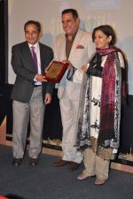 Shabana Azmi, Boman Irani at IIFA Macau press meet in Mumbai on 1st July 2013 (46).JPG