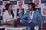 Sonakshi Sinha, Ranveer Singh at Lootera Promotions at Cafe Coffee Day in Bandra, Mumbai on 1st July 2013 (17).JPG