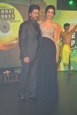 Deepika Padukone, Shahrukh Khan at the Music Launch of Chennai Express in Mumbai on 3rd July 2013 (43).JPG