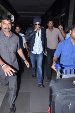 Ranbir Kapoor snapped at airport in Mumbai on 10th July 2013 (20).JPG