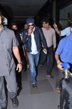 Ranbir Kapoor snapped at airport in Mumbai on 10th July 2013 (21).JPG