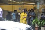 Smita Tahckeray visits Hrithik at Hinduja Hospital in Mumbai on 10th July 2013 (19).JPG