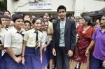 Farhan Akhtar visits his school Maneckji Cooper in Mumbai on 18th July 2013 (10).JPG
