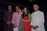 Gulzar launches Bhupinder Mitali_s album in Novotel, Mumbai on 16th July 2013 (6).JPG