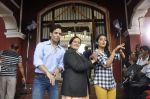 Tusshar Kapoor, Dolly Ahluwalia, Vishakha Singh at Baajatey Raho stars on location of Chidiya Ghar in Filmcity, Mumbai on 22nd July 2013 (52).JPG