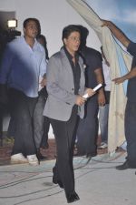 Shahrukh Khan on the sets of Tarak Mehta Ka Oolta Chasma in Mumbai on 23rd July 2013 (2).JPG