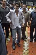 Shahrukh Khan at Chennai Express Disney game launch in Prabhadevi, Mumbai on 24th July 2013 (8).JPG