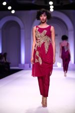 Model walks for Designer Adarsh Gill in Delhi on 27th July 2013 (30).jpg