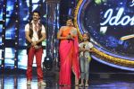 Karan Wahi, Mandira Bedi on the sets of Indian Idol Junior in Filmcity, Mumbai on 28th July 2013 (57).JPG