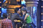 Shahrukh Khan on the sets of Indian Idol Junior in Filmcity, Mumbai on 28th July 2013 (101).JPG
