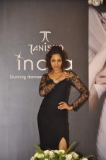 at Tanishq Inara fashion show in Bandra, Mumbai on 28th July 2013 (12).JPG