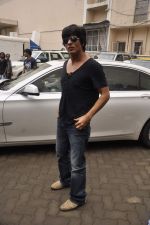 Shahrukh Khan on the sets of Madhubala in Mumbai on 29th July 2013 (40).JPG