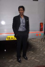 Shahrukh Khan on the sets of Madhubala in Mumbai on 29th July 2013 (49).JPG