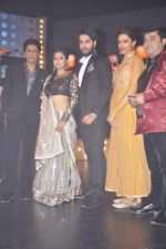Shahrukh Khan, Deepika Padukone on the sets of Madhubala in Mumbai on 29th July 2013 (65).JPG