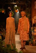 Model walks for Sabyasachi showcases at PCJ Delhi Couture Week, Delhi on 31st July 2013 (9).JPG