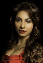  Tanishaa Mukerji Makes Her Theatre Debut (2).jpg