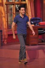 Imran Khan promote Once upon a time in Mumbai Dobara on the sets of Comedy Nights with Kapil in Filmcity on 1st Aug 2013 (17).JPG