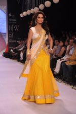 Model at Gitanjali show for IIJW 2013 in Mumbai on 4th Aug 2013 (5).JPG
