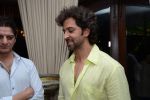 Hrithik Roshan at Sanjay and Zareen Khan_s Iftar party in Sanjay Khan_s Residence, Mumbai on 6th Aug 2013 (237).JPG