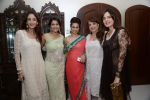 Kajol, Farah Ali Khan, Tanisha Mukherjee at Sanjay and Zareen Khan_s Iftar party in Sanjay Khan_s Residence, Mumbai on 6th Aug 2013 (246).JPG