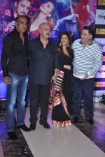 Milan Luthria, Rakesh Roshan, Rishi Kapoor at Ekta Kapoor_s Iftaar party for Once Upon Ay Time In Mumbai Dobaara in Mumbai on 6th Aug 2013 (187).JPG