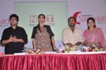 Sonam Kapoor, Shaina NC at NBT Samwaad event in Mumbai on 12th Aug 2013 (30).JPG