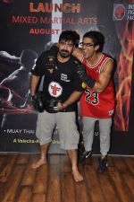 Prateik Babbar at Gold Gym_s Mixed Martial arts event in Bandra, Mumbai on 13th Aug 2013 (19).JPG