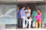 Salman Khan snapped with family in Mumbai on 20th Aug 2013 (15).JPG