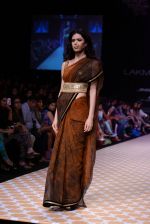 Model walk the ramp for Archana Kocchar show at LFW 2013 Day 5 in Grand Haytt, Mumbai on 27th Aug 2013 (266).JPG