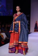 Model walk the ramp for Shruti Sancheti show at LFW 2013 Day 4 in Grand Haytt, Mumbai on 26th Aug 2013 (250).JPG