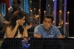 Salman Khan on the sets of Jhalak 6 in Mumbai on 27th Aug 2013 (129).JPG