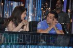 Salman Khan on the sets of Jhalak 6 in Mumbai on 27th Aug 2013 (138).JPG