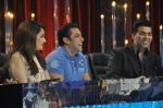 Salman Khan on the sets of Jhalak 6 in Mumbai on 27th Aug 2013 (4).JPG
