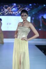 Model walks for Riddhi-Siddhi at The Style Walk at LFW 2013 Day 6 in Grand Haytt, Mumbai on 28th Aug 2013 (383).JPG