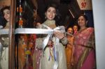 Shriya Saran at Inner Wheel meet in Heera Panna Mall, Mumbai on 1st Sept 2013 (118).JPG