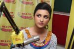 Parineeti Chopra at Radio Mirchi studio for promotion of Suddh Desi Romance in Mumbai on 2nd Sept 2013 (75).JPG