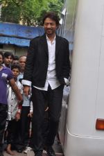 Irrfan Khan at the Semi Final of Jhalak Dikhlaa Jaa Season 6 on 3rd Sept 2013 (132).JPG