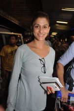 Shilpa Agnihotri at Mumbai International Airport for SAIFTA.JPG